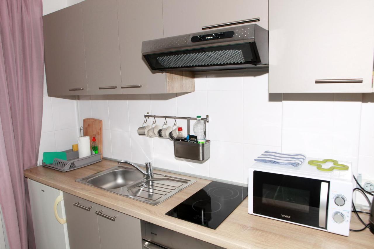 Apartment Magnolija - Free Parking Karlovac Exterior foto
